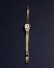 Vintage Pulsar Quartz Gold Tone Ladies Watch