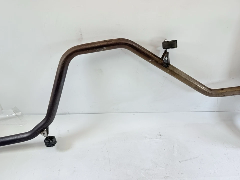 Tubo de escape Toyota Prius Prime 2017-2022 1,8 L con silenciador 94 k OEM Foto 3 de 4