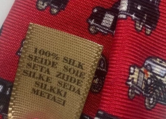 Burberry Red Car Men's Tie 100% Silk - Image 2 of 3