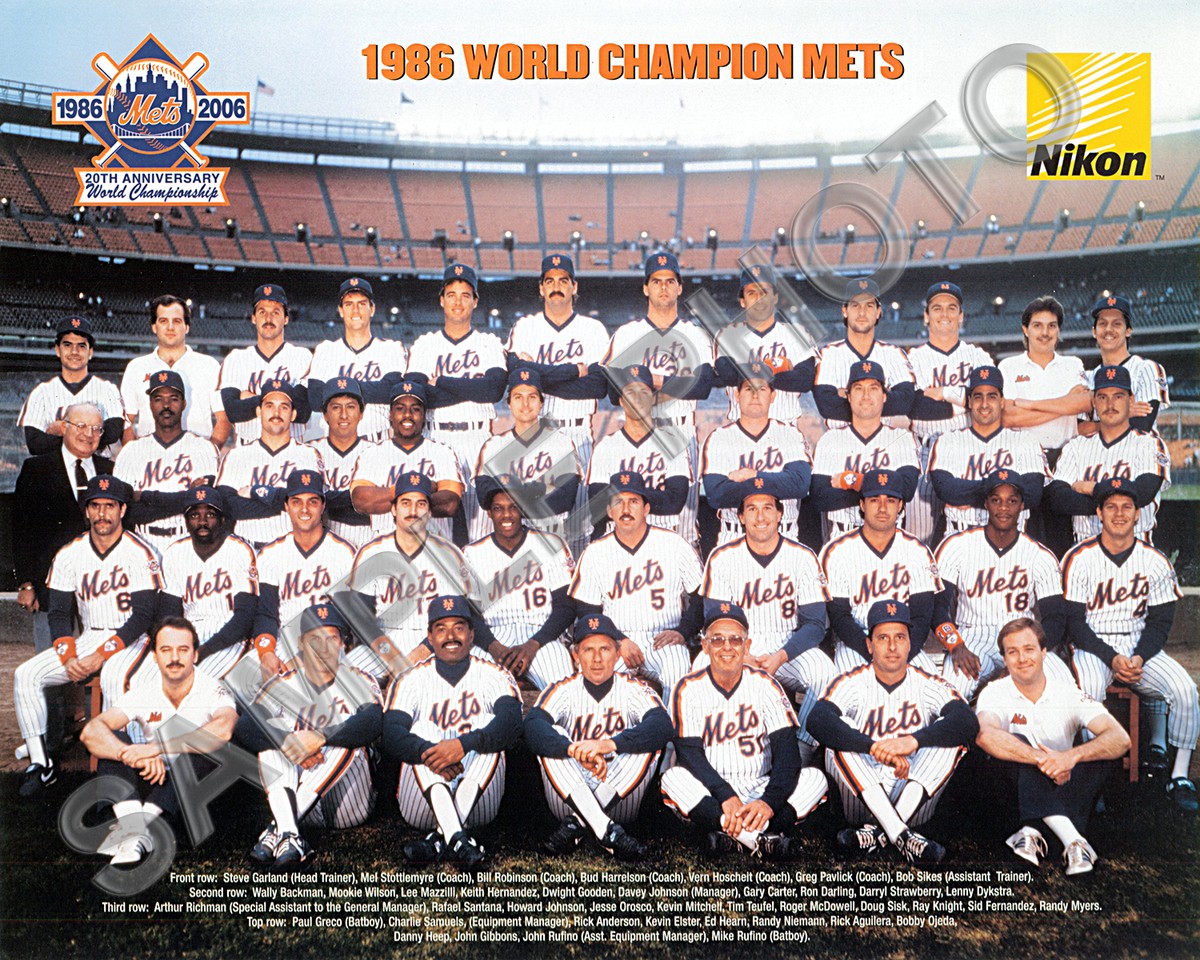 1986 NEW YORK METS WORLD CHAMPIONS BASEBALL TEAM 8x10 PHOTO