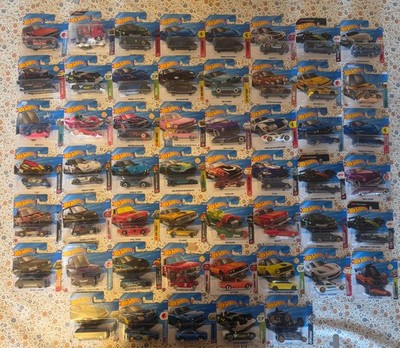 HOT WHEELS SAMMLUNG 53 STÜCK NEU! incl. 4x Treasure Hunt, JDM, Ferrari, F1 & OVP