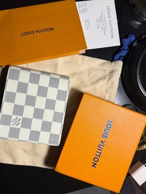 Louis Vuitton US 交渉中　購入不可 Louis Vuitton White Damien Azur multiple wallet | eBay