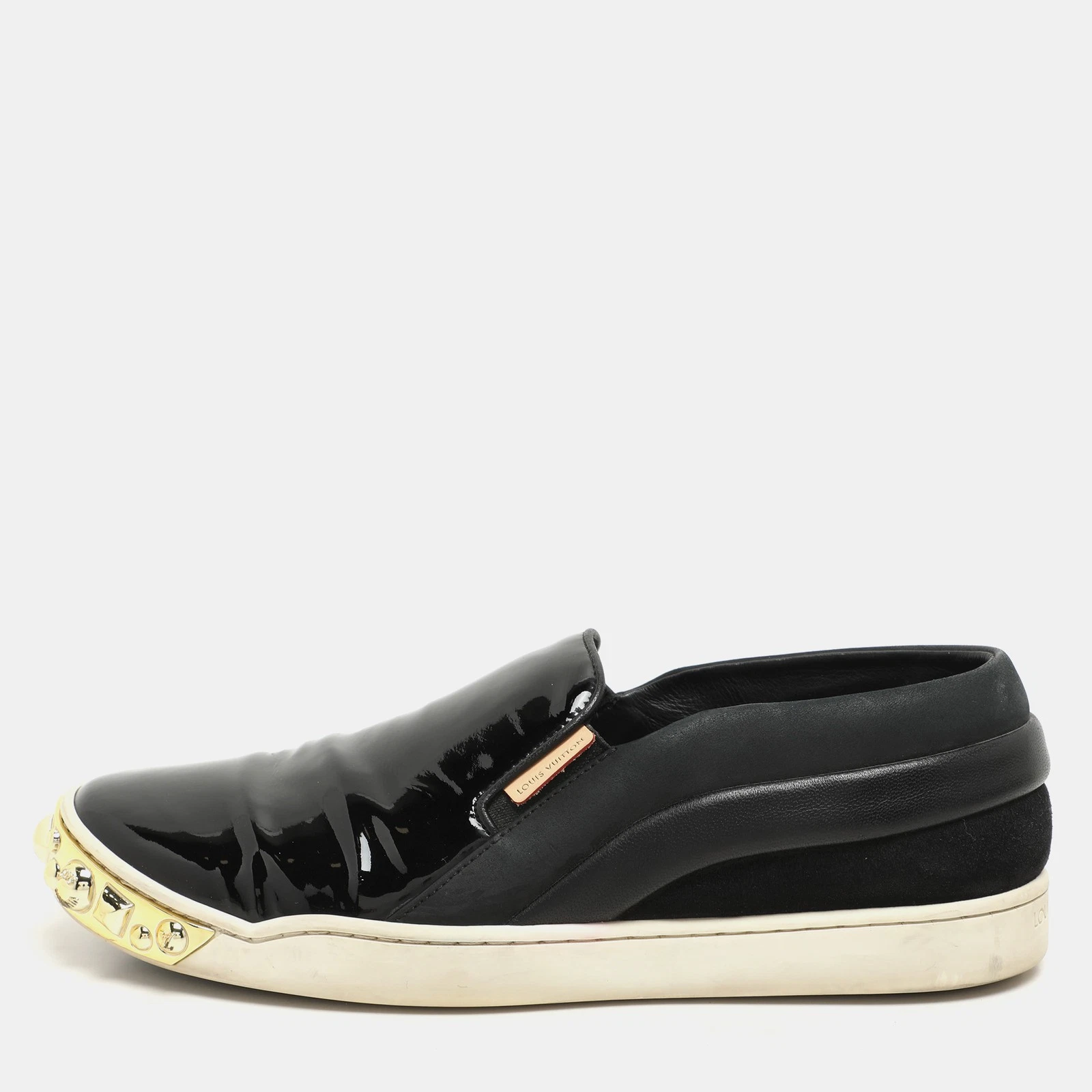 LOUIS VUITTON TRAINER Sneakers Louis Vuitton nere scamosciate vernice e pelle borchie tempo slip on