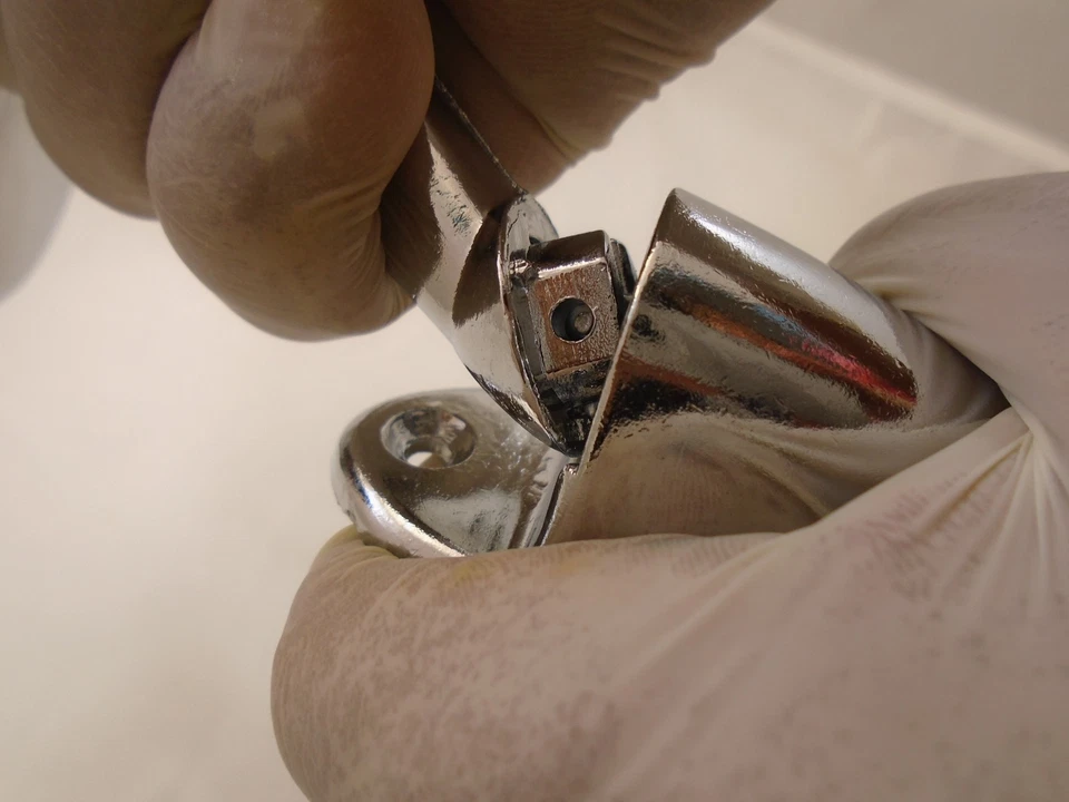 Peugeot 504 Saloon Cabriolet Coupé Break Pickup Chrome Fender&Door LH&RH Mirror - Image 4 of 4