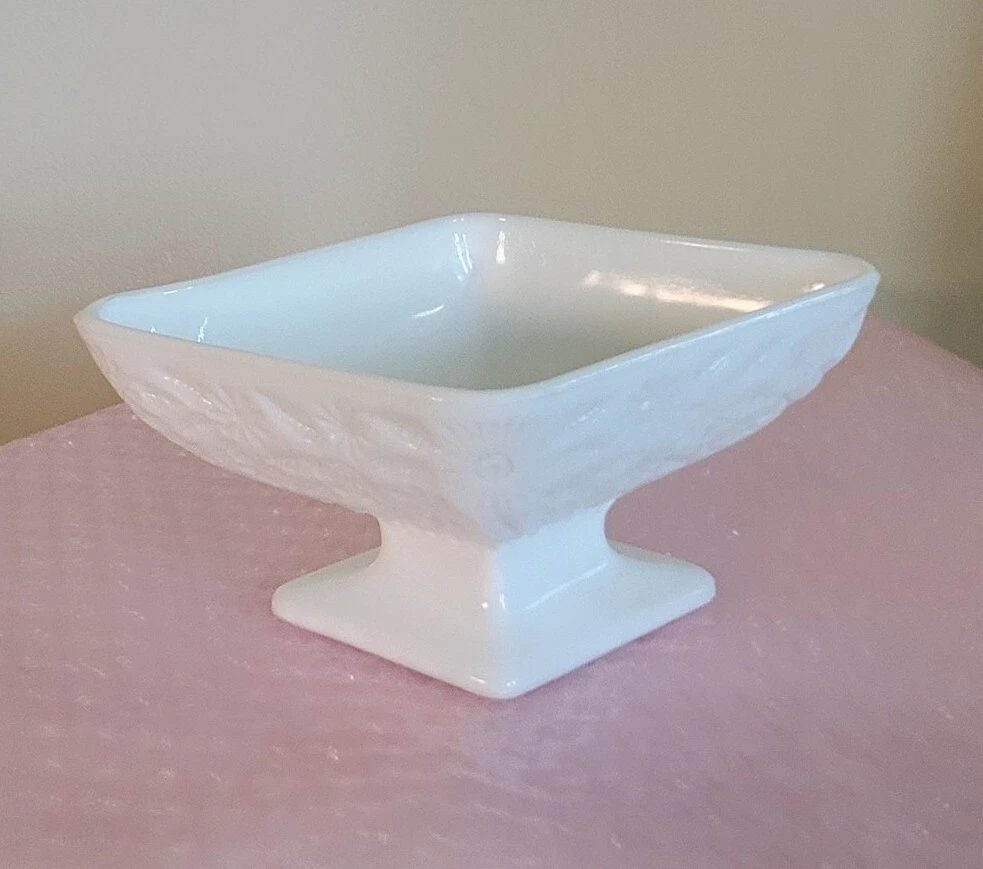 Milk glass diamond pattern Clearance