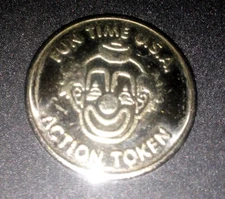 FUN TIME U S A. ACTION TOKEN CLOWN VINTAGE AMUSEMENT TOKEN-L@@K!