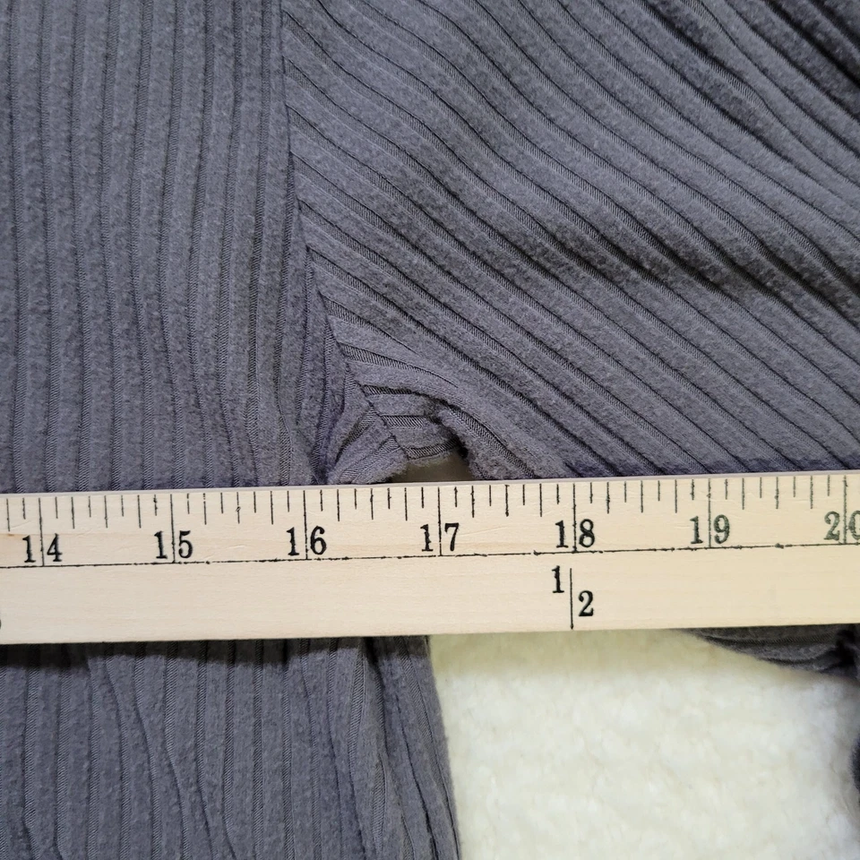 Lot of 2 Girls Clothing Items Size L 2 Hooded Shirts Old Navy Cat & Jack - Image 3 of 4