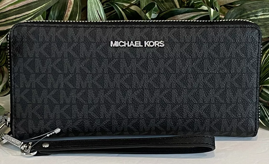 Michael Kors Signature Jet Set Travel Continental Wallet