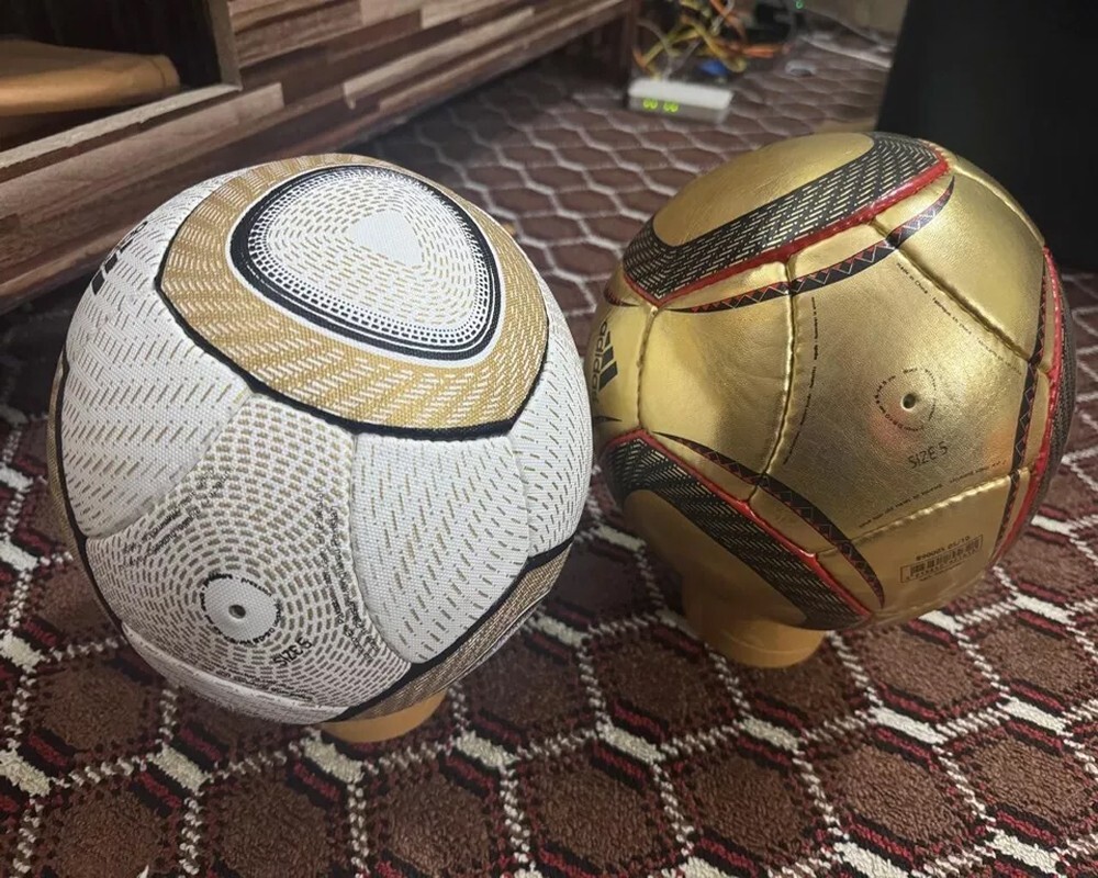Adidas 2pcs Jabulani Official Match Ball FIFA World Cup 2010