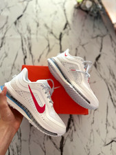 Nike Pegasus Premium Herren Sneaker EU 43 Low...