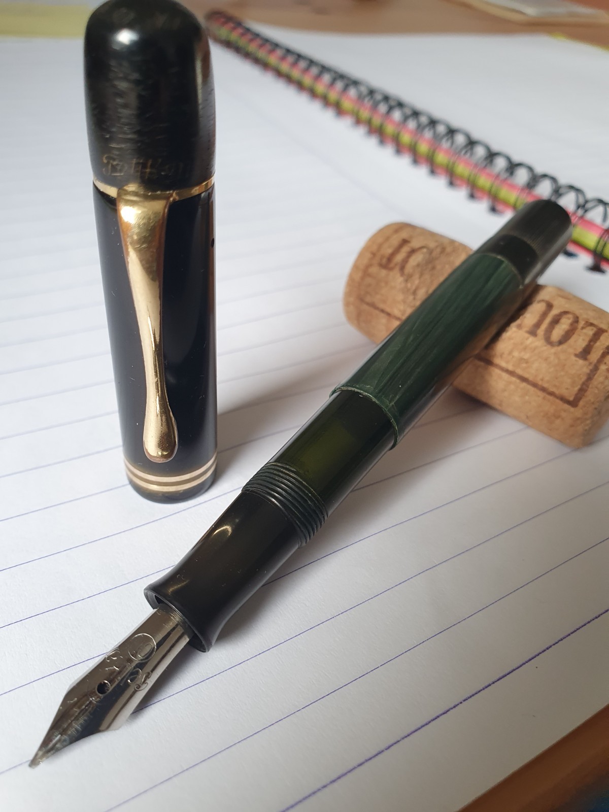 Pelikan 100 vintage fountain pen with original nib and feed green marble