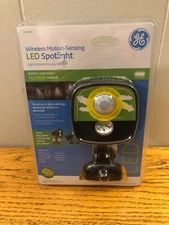 Motion Sensor Wireless Security Spotlight Battery-Powered Black GE 17453 In/Out
