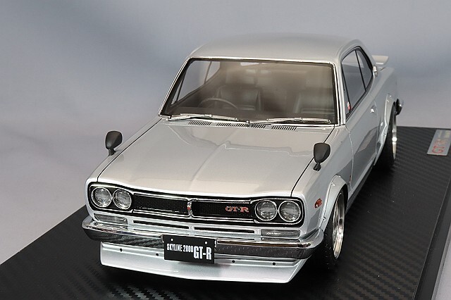 IG3236 1/18 Nissan Skyline 2000 GT-R