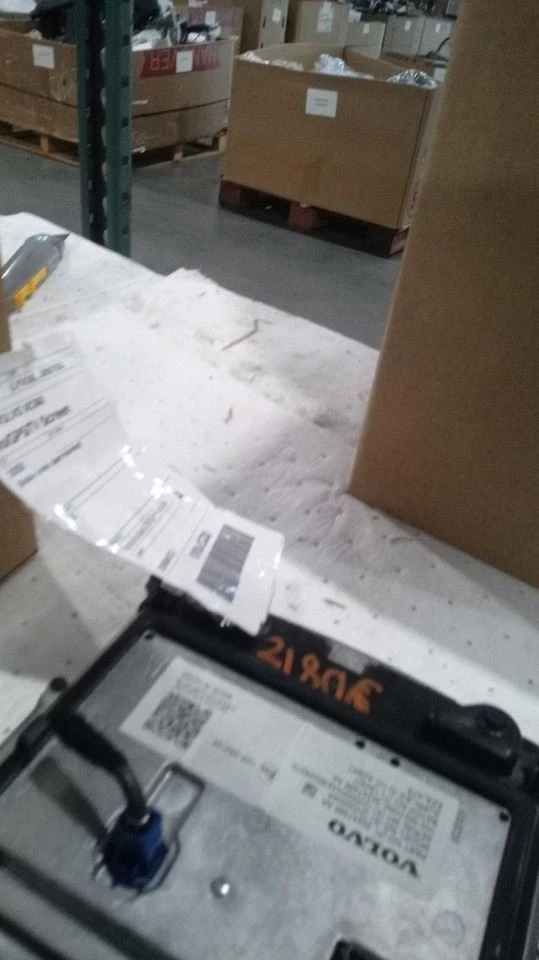 Info-GPS-TV Screen 9" Display Center Dash Mounted Fits 19-20 VOLVO S60 559487 - Изображение 2 из 4