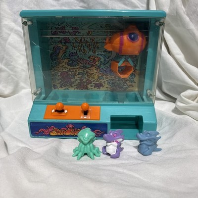 1993 Zima Sea Catch Claw Machine vtg Works w monster Figures Rare Htf