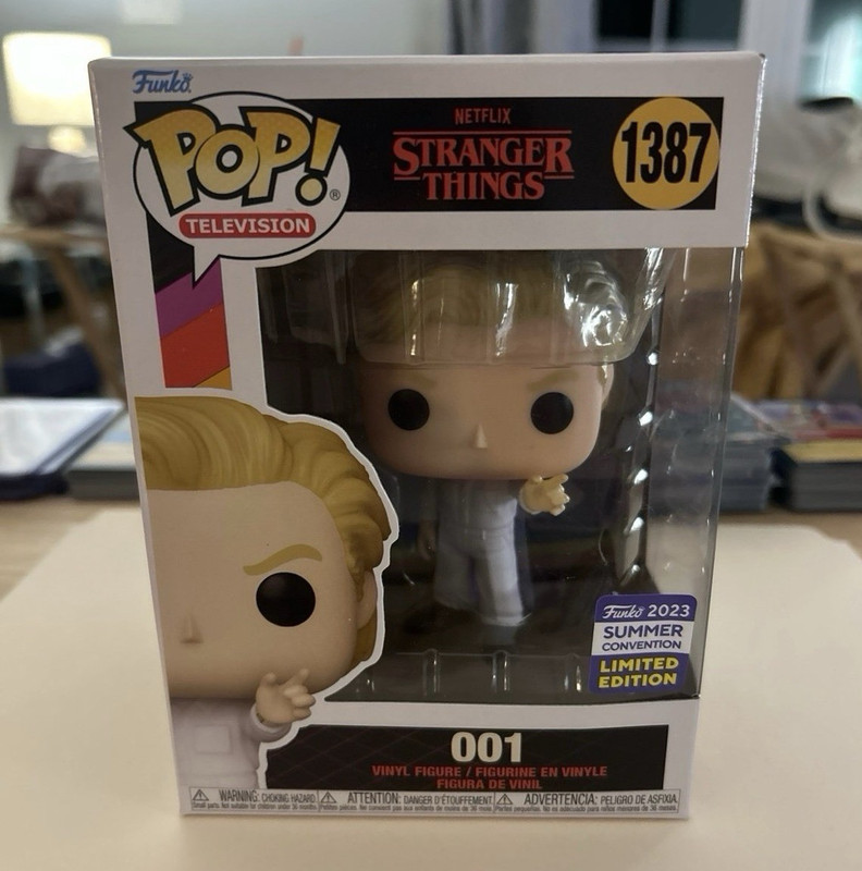 Funko Pop! Television Stranger Things 001 Vinyl #1387 2023 Summer Con Excl