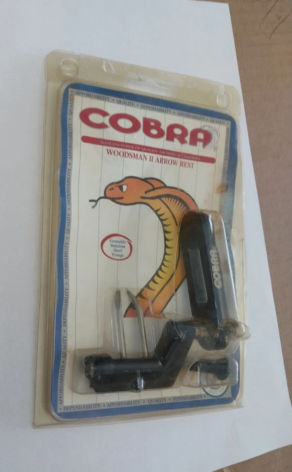 Cobra Woodsman 2  II Arrow Rest RARE VINTAGE - Image 3 of 3