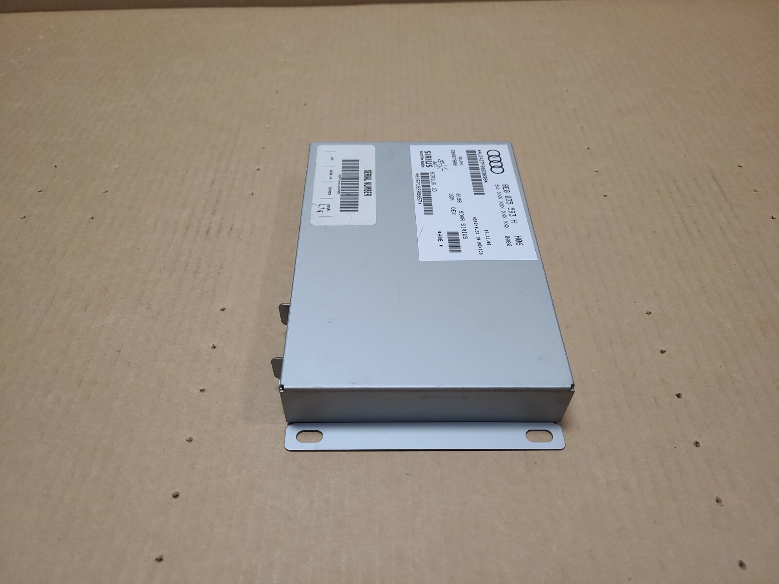 2012 LAMBORGHINI GALLARDO LP560-4 OEM SIRIUS SATTELITE RECEIVER MODULE 8E0035593