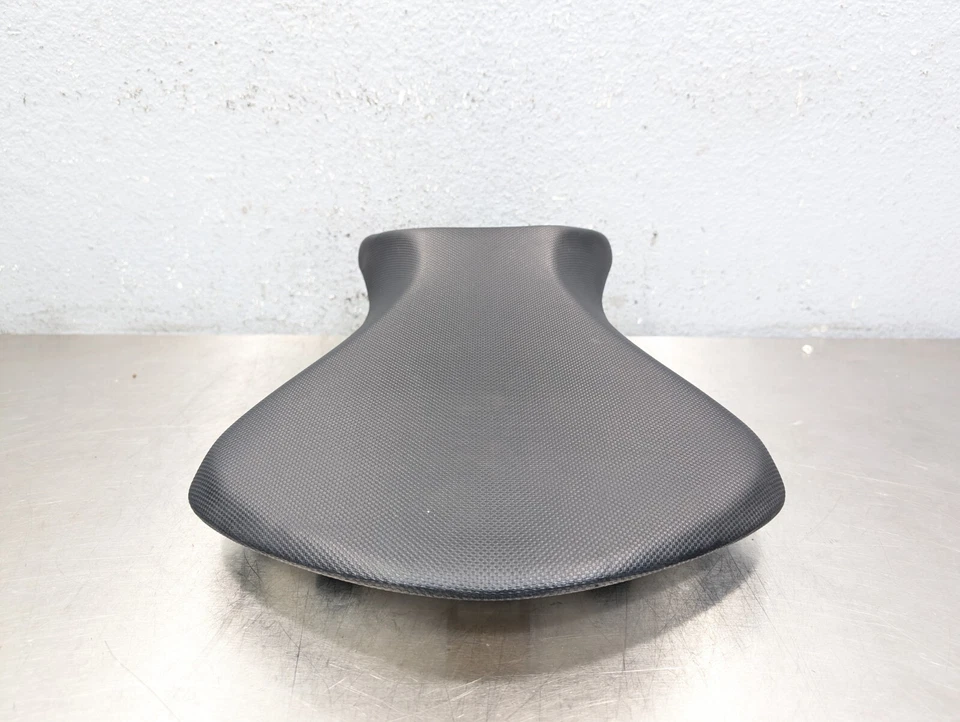Kawasaki Ninja ZX6R 2007-2008 OEM ASIENTO DELANTERO CONDUCTOR ALMOHADILLA SILLÍN PILLÓN Foto 2 de 4