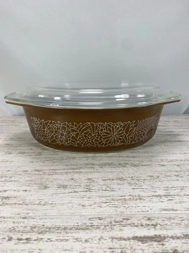 Corningware Woodland Brown Casserole Dish 2.5L White Floral Pyrex Lid Vintage