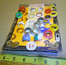 Vintage 1c display card belt rings for girls and boys mix etc jd861