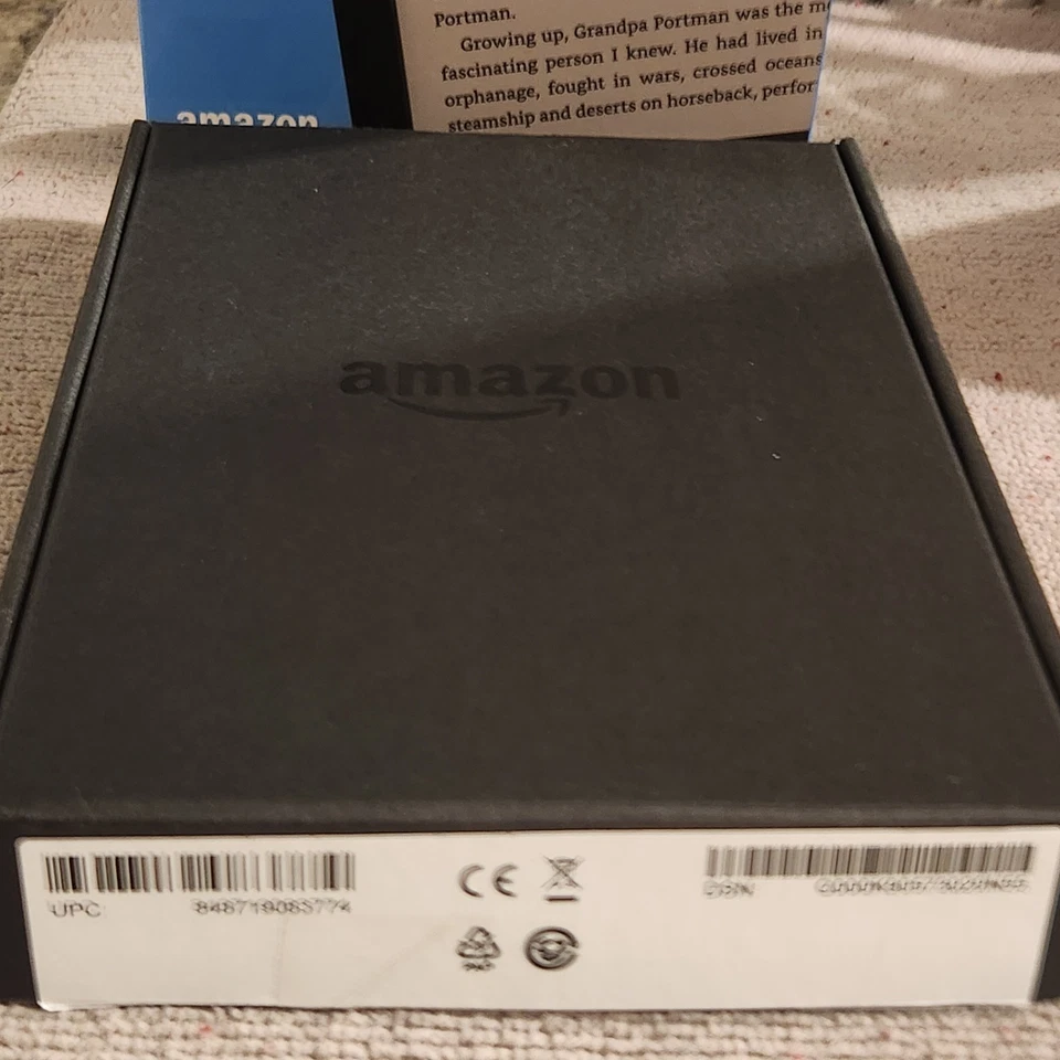Amazon Kindle 8va Generación Wi-Fi 6" Pantalla Luz de Día Legible Negro - Caja Abierta Foto 4 de 4