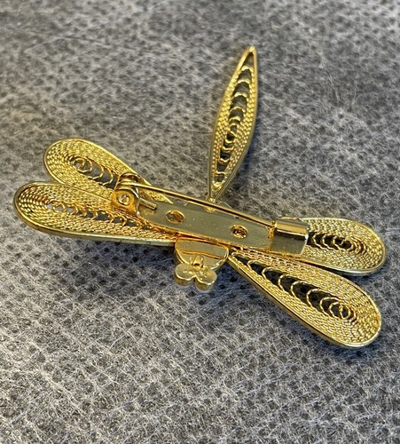 Vintage Golden Filigree & Faux Pearl Eyes Dragonfly Firefly Brooch Pin 2x2 - Picture 4 of 10