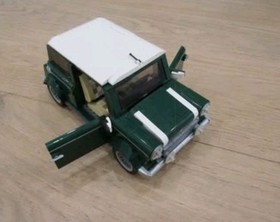 Lego 10242 Creator Expert: Mini Cooper MK VII w/ Box and Manuals