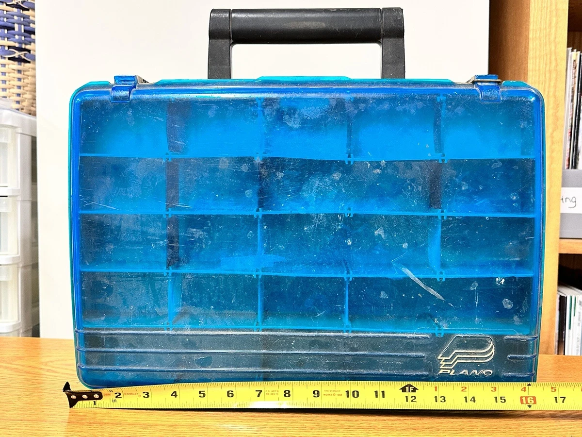 Plano Guide Series Model 1258 Big Fishing Tackle Box 17 X 11.5 X 7.5 USA  Made