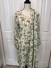 Pakistani Indian 3 Piece Suit.Color Off White .Crush Cotton Silk.NWOT