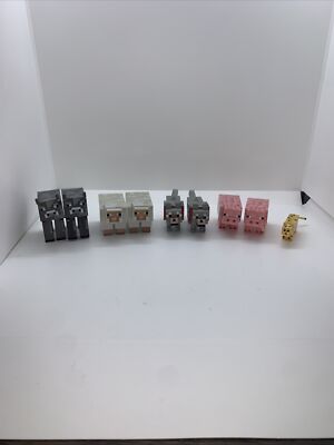 Minecraft Series 2 Overworld Farm Animals Lot of 9 (Ocelot,Pig,Wolf,Sheep,Cow)