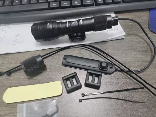 88066 ProTac Montaje en Riel HL-X 1000 Lúmenes Multi-Combustible Arma Luz A29 Linterna - Imagen 12 de 13
