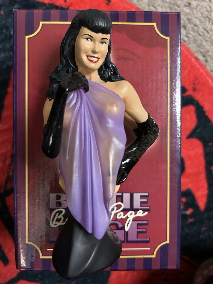 Dark Horse Collectible Bettie Page Figurines for sale | eBay