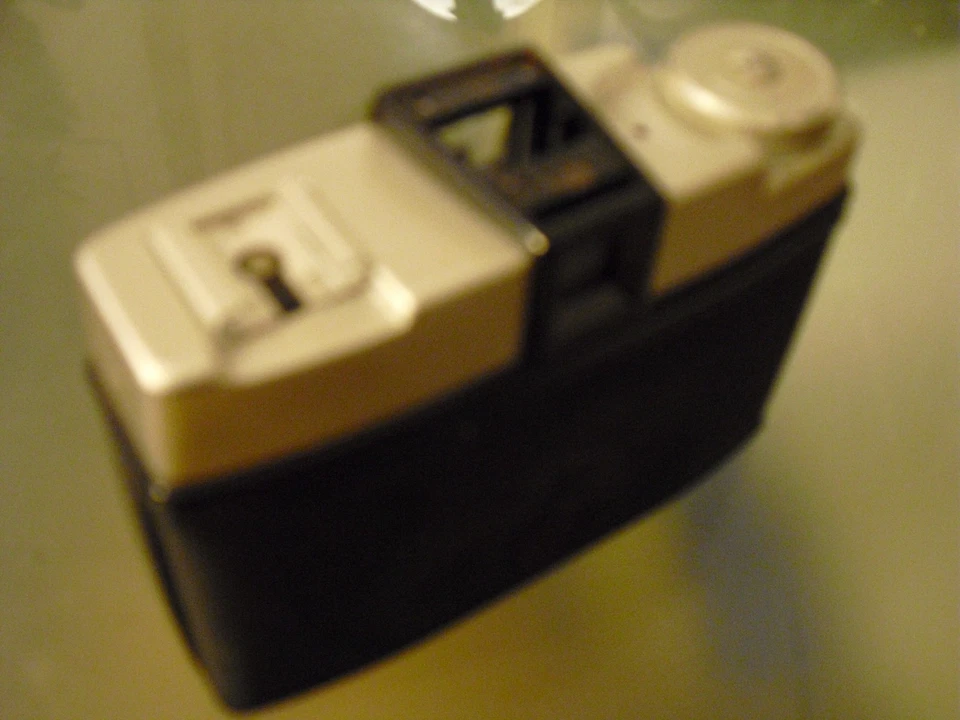 Agfa Isoly mit Lederköcher-Sammlerstück - Bild 4 von 4