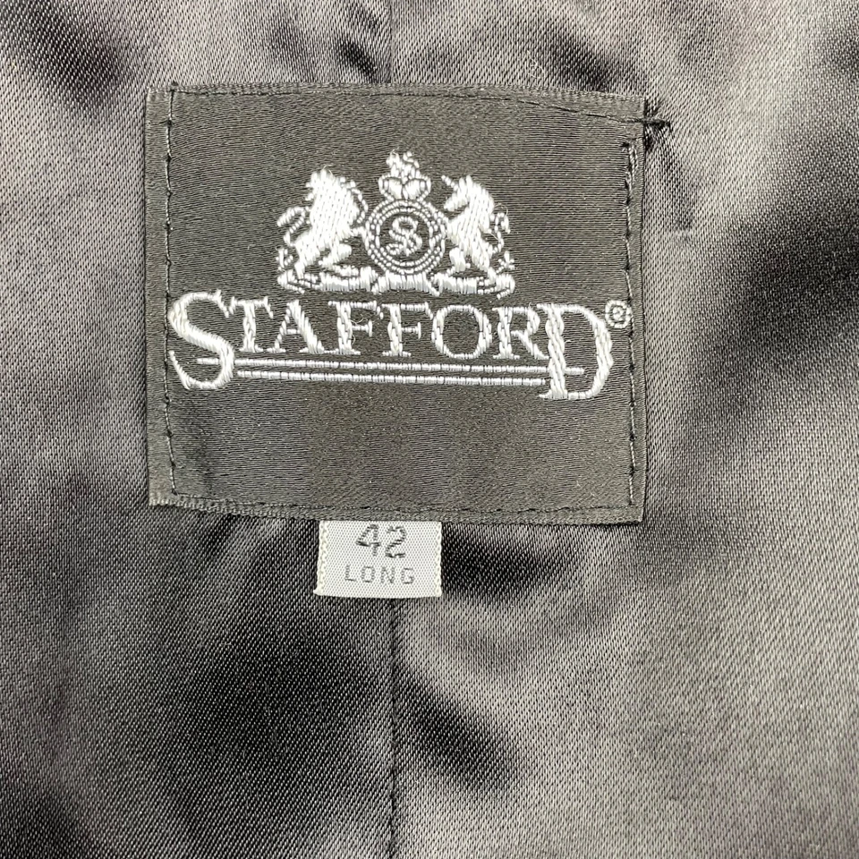 Stafford Men’s Wool Blend 3-Button Overcoat Gray Herringbone • USA • 42L US - Image 4 of 4