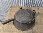 Vintage Wagner #8 1910 Sidney O Cast Iron High Base Waffle Maker