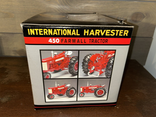 1/16 SPECCAST INTERNATIONAL HARVESTER 450 FARMALL TRACTOR WITH BOX ZJD153 W/BOX - Picture 4 of 7