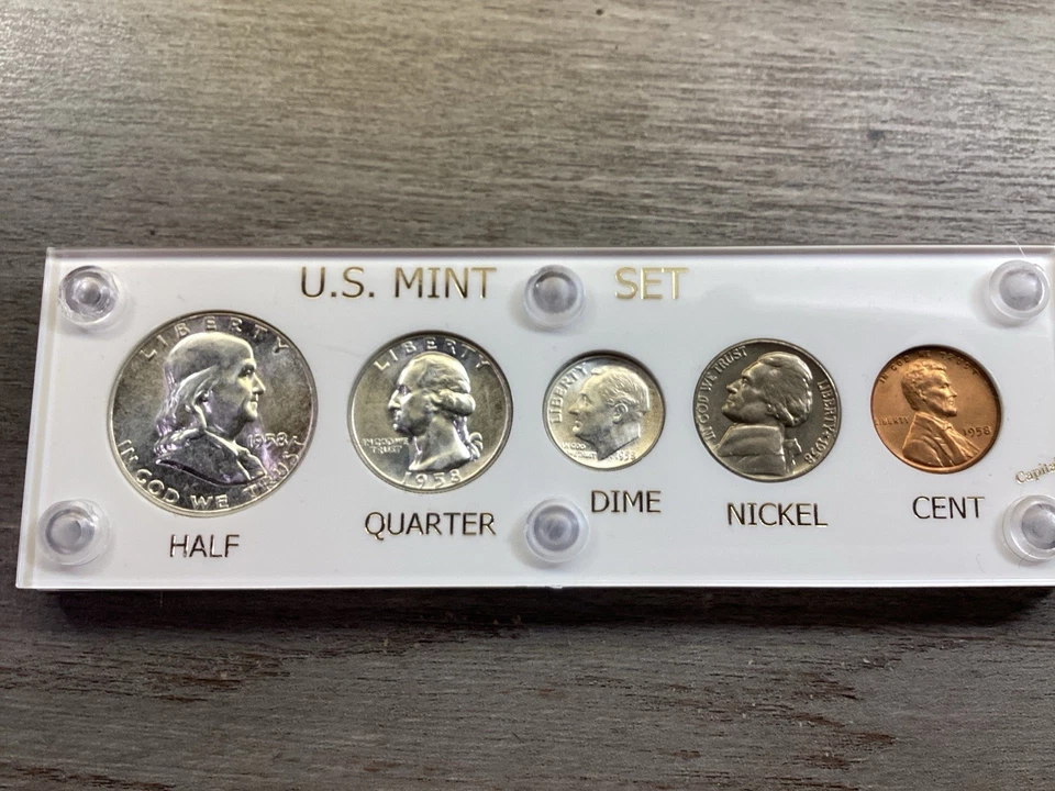 1958 (P only) US Mint Uncirculated Silver Mint Set in Capital Holder 110725 16ar - Image 3 of 4