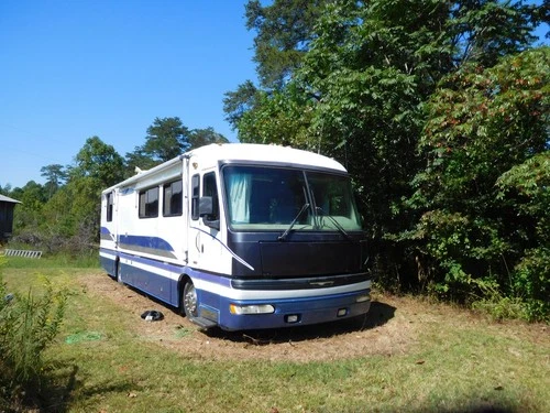 American Tradition 37' class a motorhome rv used diesel