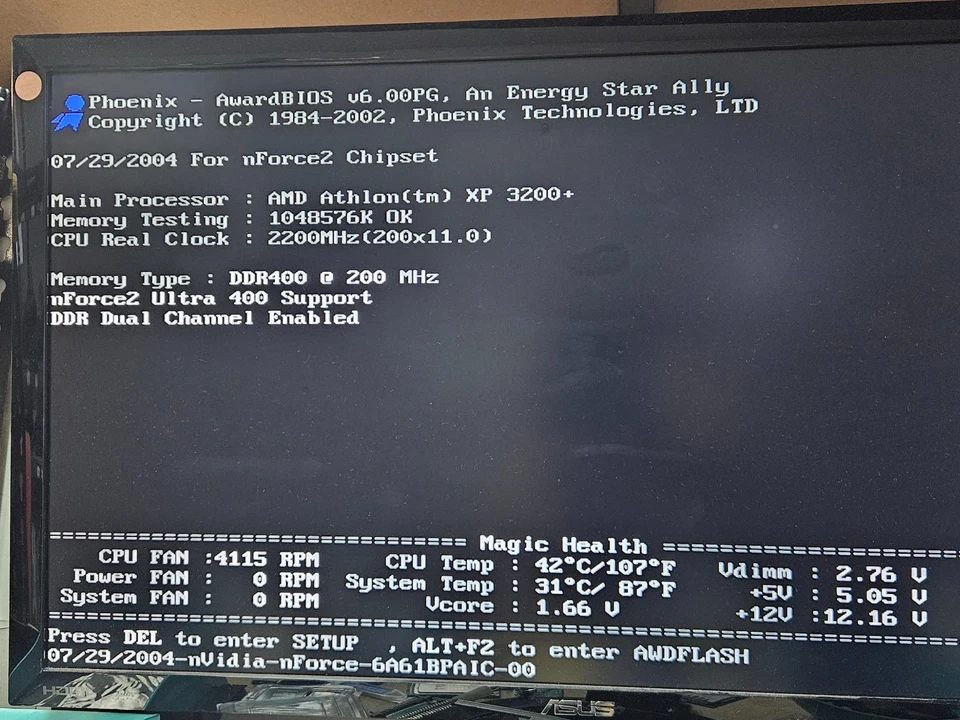 AMD Athlon XP 3200+, 2.2GHz, AXDA3200DKV4E, Barton, Socket A, Green, Working - Image 3 of 3