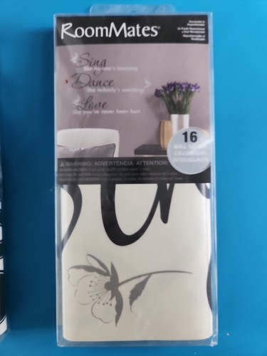 Room Mates Reusable Wall Decals 2 Unopened Boxes - Picture 4 of 6