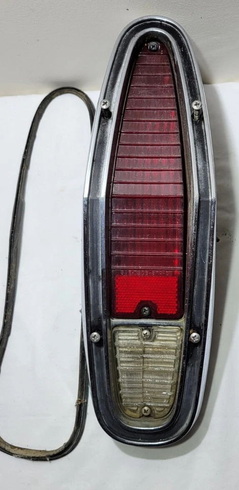 LANTERNAS TRASEIRAS VINTAGE ORIGINAIS 1966 MERCURY COMET VOYAGER STATION WAGON - Imagem 3 de 4