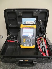 Fluke 199C 200MHz 2.5GS/s Digital Oscilloscop...