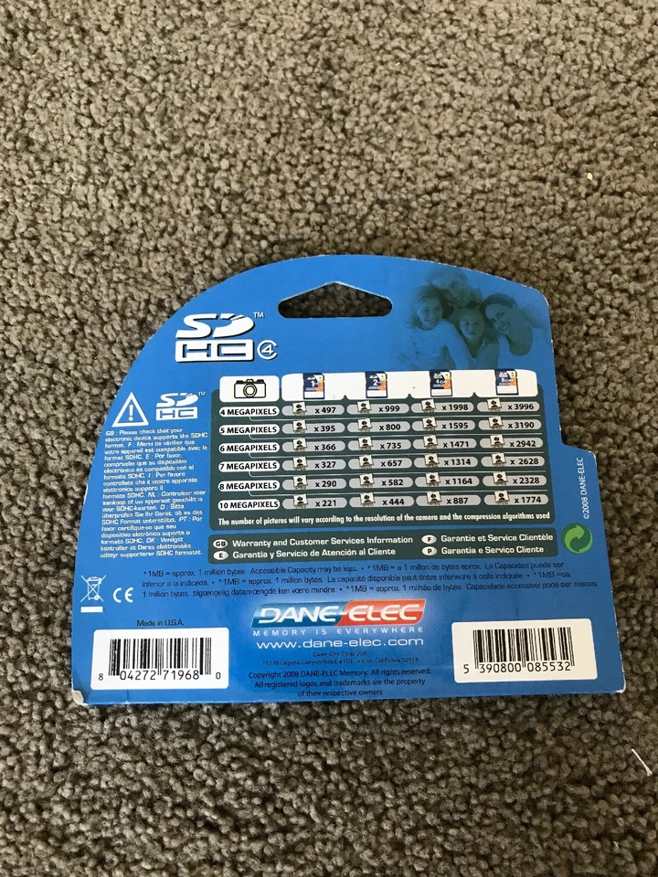 Dane-Elec DA-SD-4096-R 4 GB SDHC Flash Memory Card - Image 2 of 2