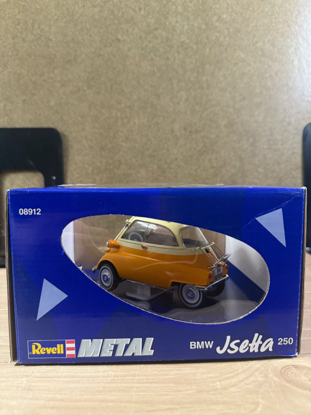 Picture 4 of 5