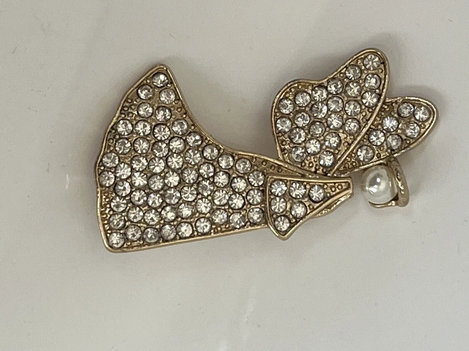 Broche prendedor Anne Klein cristal transparente pavé ángel tono dorado con perla sintética firmado Foto 3 de 4