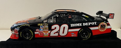 2008 RCCA 10TH ANNIVERSARY TONY STEWART #20 HOME DEPOT CAMERY NASCAR - Picture 3 of 9