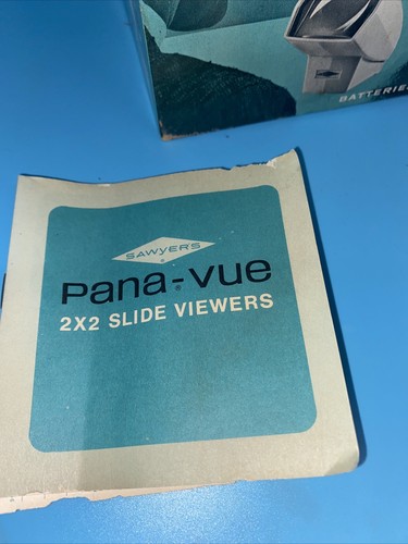 Vintage Sawyers Pana-Vue 4R Lighted 35mm Wide Screen Slide Viewer Slides w/ Box - Picture 7 of 12