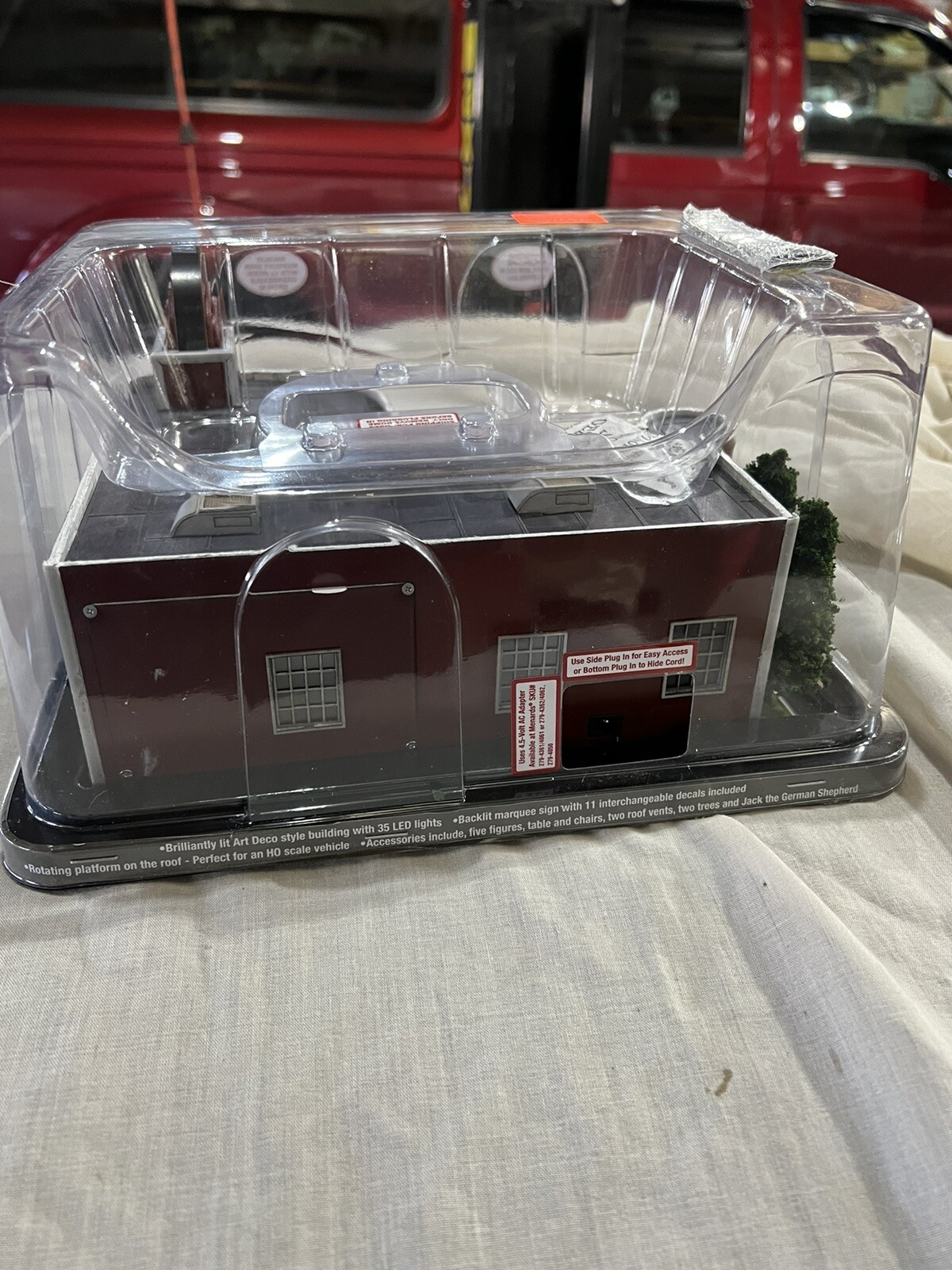 Menards HO Scale Trains Fury car dealership Building Built eBay