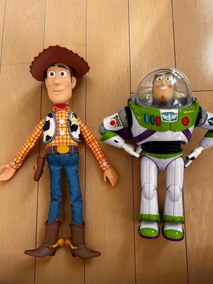 Toy Story Real Size Talking Figure Buzz Lightyear & Woody set